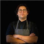 Chef Mexicano especializado en desarrollo de recetas domésticas y profesionales para aprendizaje de técnicas gastronómicas